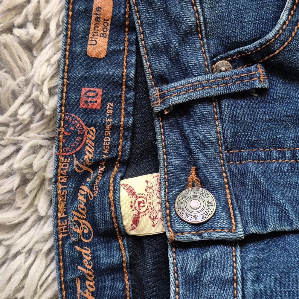 Faded‎ Glory Classic Blue Denim Jeans Woman's Size 10 Ultimate Boot BoxE - Picture 9 of 10